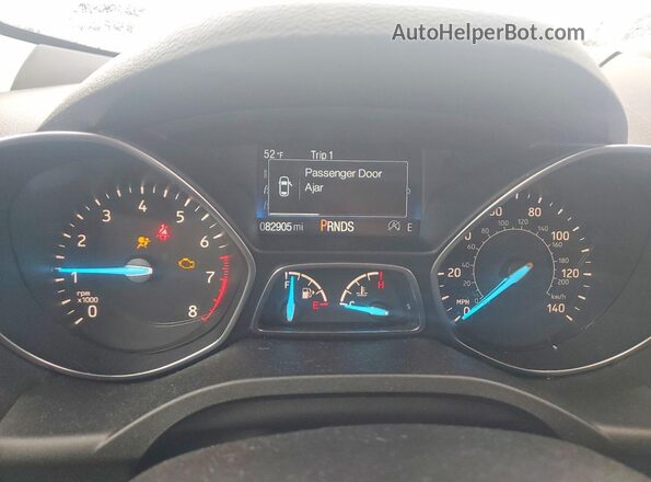 1FMCU9HD1KUB98138 2019 FORD ESCAPE Белый Вид щитка приборов