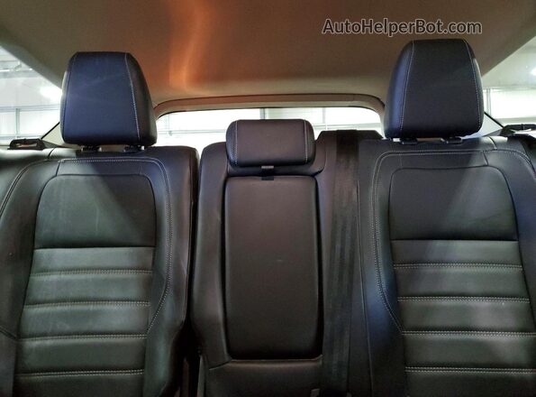 1FMCU9HD2JUC79485 2018 FORD ESCAPE Blue უკანა სავარძლების ხედი