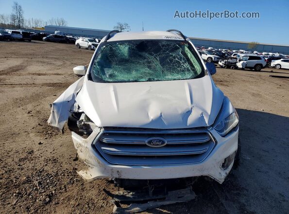 1FMCU9HD6JUB87876 2018 FORD ESCAPE White Widok z przodu
