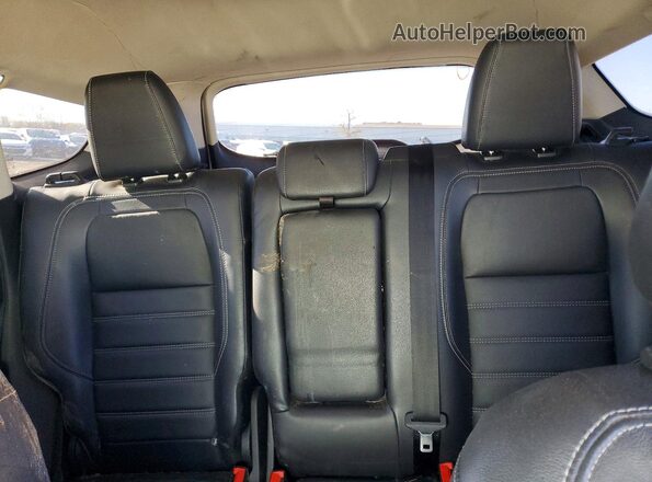 1FMCU9HD6JUB87876 2018 FORD ESCAPE White Widok tylnych siedzeń