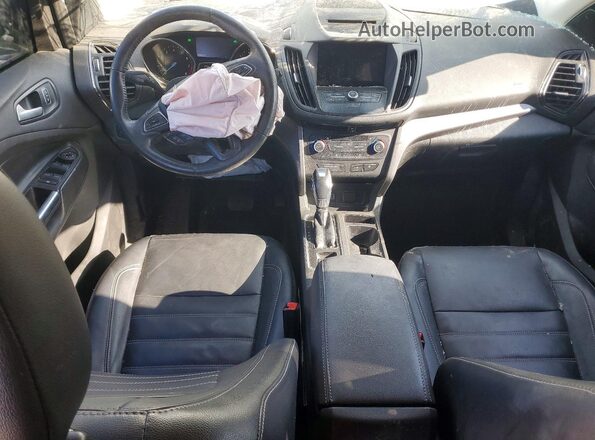 1FMCU9HD6JUB87876 2018 FORD ESCAPE White Widok deski rozdzielczej