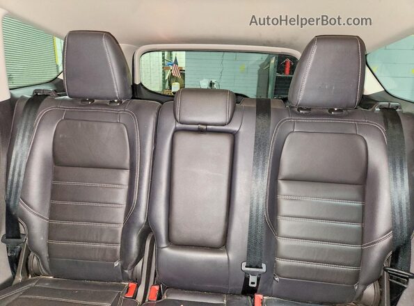 1FMCU9HD6JUD46007 2018 FORD ESCAPE Синий Вид задних сидений