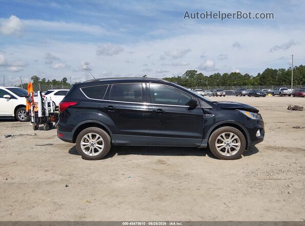 1FMCU9HD7KUB20463 2019 FORD ESCAPE Черный Панорамный вид салона 360°