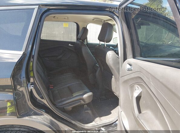 1FMCU9HD8JUC04578 2018 FORD ESCAPE Black Widok naklejki z numerem VIN