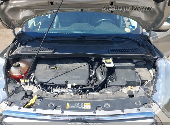 1FMCU9HD8JUD55372 2018 FORD ESCAPE Gold Rear view