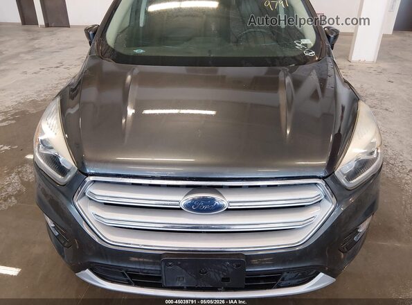 1FMCU9HD9JUB24917 2018 FORD ESCAPE Черный Вид спереди