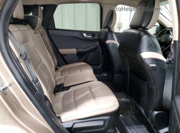 1FMCU9J90LUB20120 2020 FORD ESCAPE Gold Rear interior view