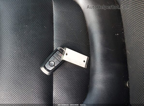 1FMCU9J91LUA14856 2020 FORD ESCAPE Черный Вид панели приборов