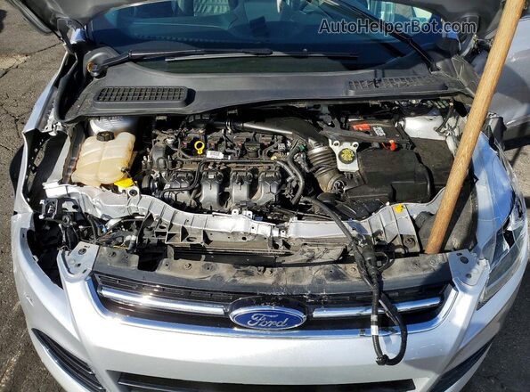 1FMCU9J95GUB63633 2016 FORD ESCAPE Silver Rear interior view