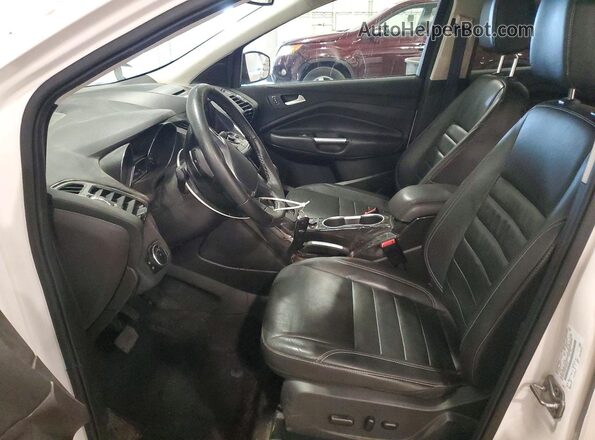 1FMCU9J95GUB99189 2016 FORD ESCAPE White Front interior view