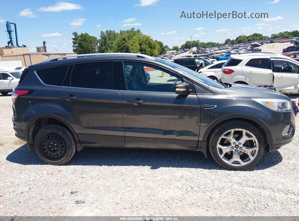 1FMCU9J95JUD19614 2018 FORD ESCAPE Gray Rear interior view