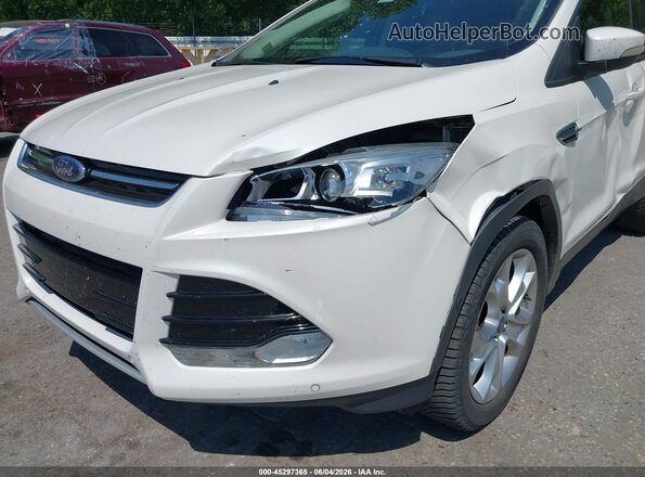 1FMCU9J96GUC57682 2016 FORD ESCAPE Белый 