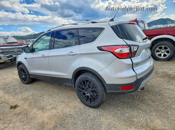 1FMCU9J96JUC62212 2018 FORD ESCAPE Silver უკანა მარცხენა