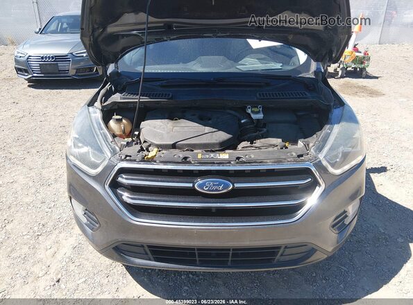 1FMCU9J97HUB18212 2017 FORD ESCAPE Черный Вид сзади