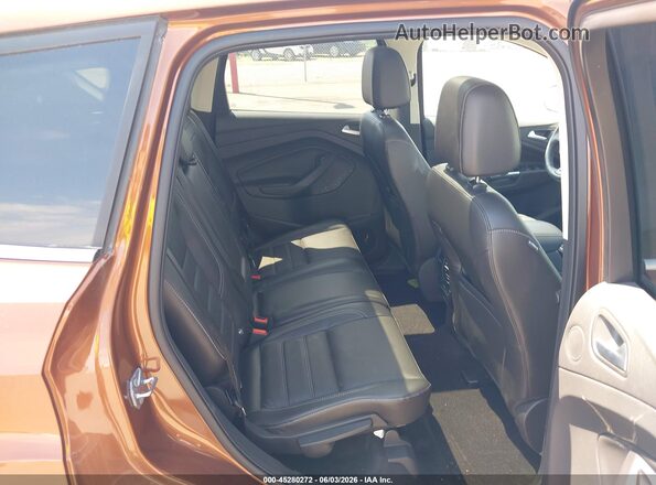 1FMCU9J97HUE23841 2017 FORD ESCAPE Оранжевый Вид наклейки с VIN-кодом