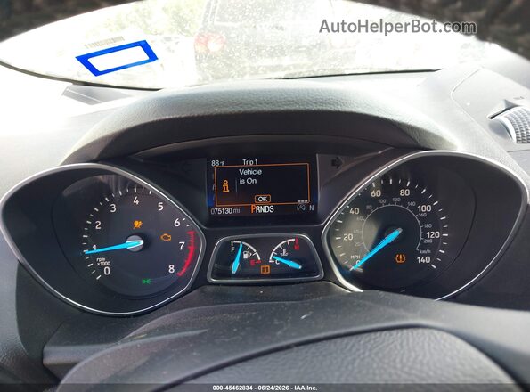 1FMCU9J97JUA97254 2018 FORD ESCAPE Gold Հետևի նստատեղերի տեսք