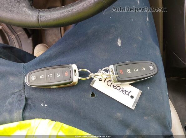 1FMCU9J98GUB86744 2016 FORD ESCAPE Gray Вид панелі приладів