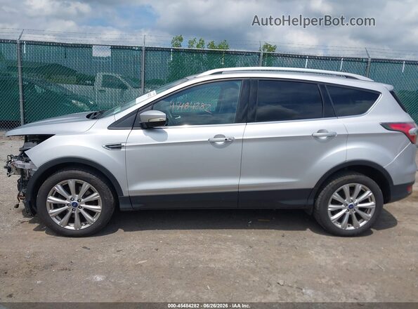 1FMCU9J98HUB06568 2017 FORD ESCAPE White Widok wnętrza 360 stopni