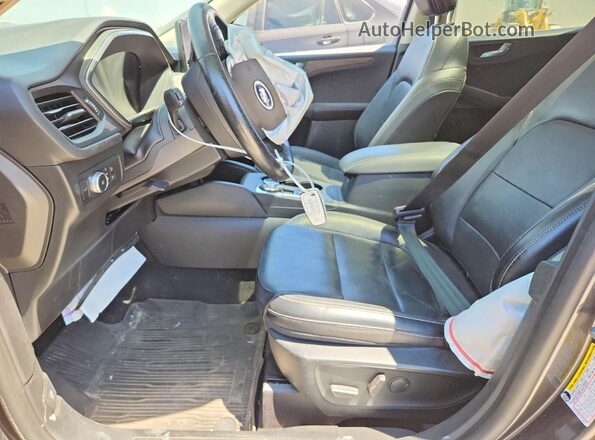 1FMCU9J98LUC75952 2020 FORD ESCAPE Серый Вид салона спереди