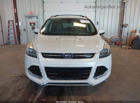 1FMCU9J99GUC77635 2016 FORD ESCAPE Белый Вид спереди