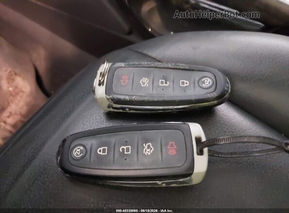 1FMCU9J99GUC77635 2016 FORD ESCAPE Белый Вид панели приборов