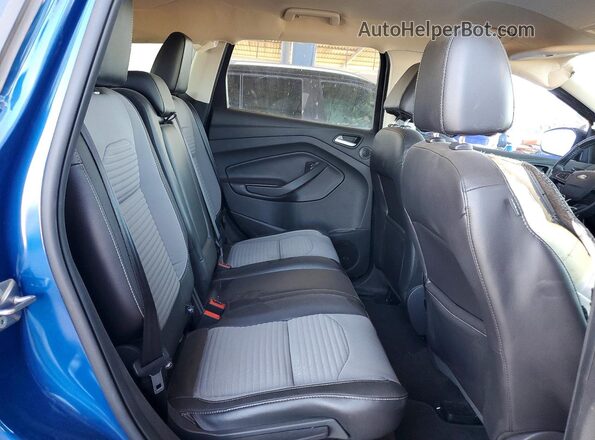 1FMCU9J99HUA64475 2017 FORD ESCAPE Blue Rear interior view