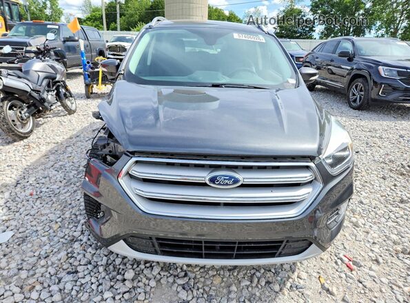 1FMCU9J99JUA21325 2018 FORD ESCAPE Gray Vista frontal
