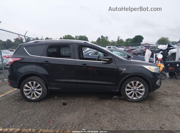 1FMCU9J99JUB39858 2018 FORD ESCAPE Черный Панорамный вид салона 360°