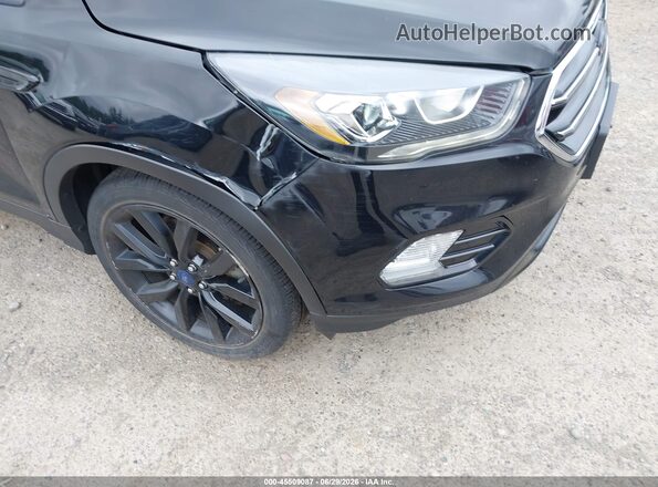 1FMCU9J9XHUE75013 2017 FORD ESCAPE Black წინა ხედი