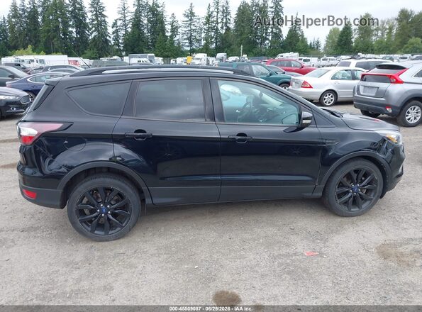 1FMCU9J9XHUE75013 2017 FORD ESCAPE Black უკანა სალონის ხედი
