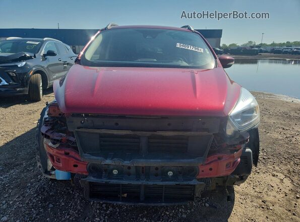 1FMCU9J9XHUE90899 2017 FORD ESCAPE Red Widok z przodu