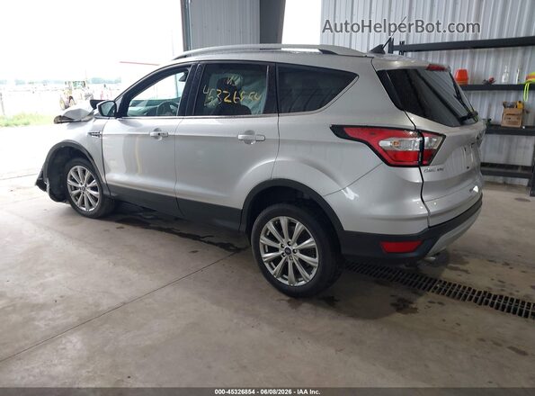 1FMCU9J9XJUD28051 2018 FORD ESCAPE Silver Trasero izquierdo