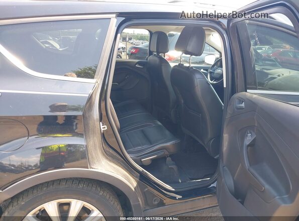 1FMCU9JD1HUD63477 2017 FORD ESCAPE Black Widok naklejki z numerem VIN