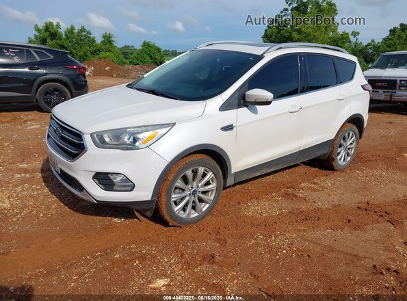 1FMCU9JD1HUE35732 2017 FORD ESCAPE White Vista tres cuartos delantera izquierda