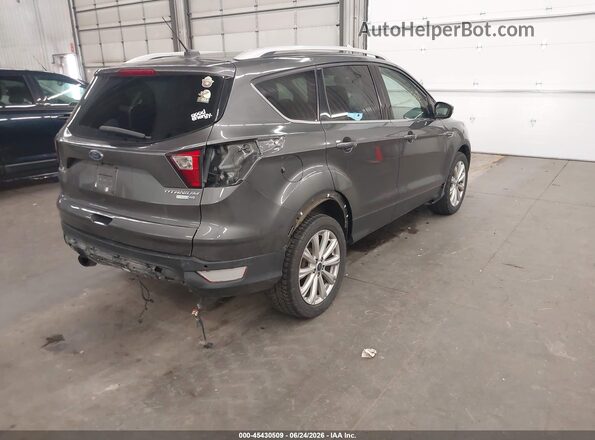 1FMCU9JD5HUB23669 2017 FORD ESCAPE Gray Trasero derecho