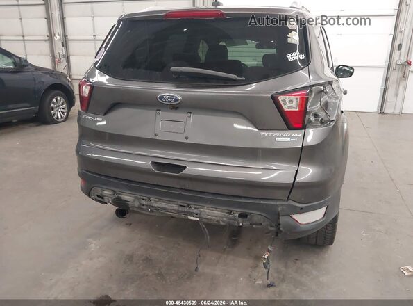 1FMCU9JD5HUB23669 2017 FORD ESCAPE Gray Vista frontal