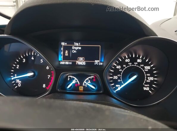 1FMCU9JD5HUB23669 2017 FORD ESCAPE Gray Vista de los asientos traseros