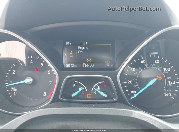 1FMCU9JD5HUE32252 2017 FORD ESCAPE Orange Vista de los asientos traseros