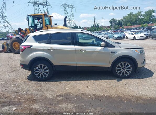 1FMCU9JD5HUE76042 2017 FORD ESCAPE Gold Widok wnętrza 360 stopni