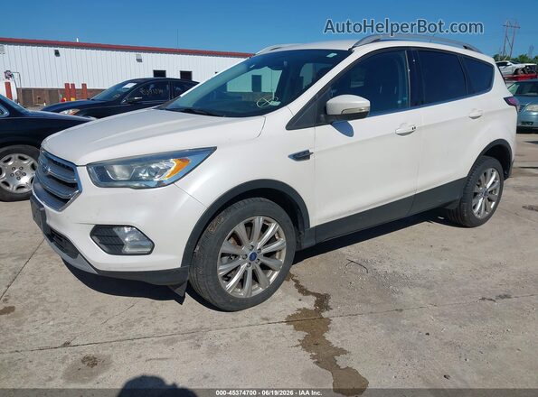 1FMCU9JD8HUC86526 2017 FORD ESCAPE White Vista tres cuartos delantera izquierda
