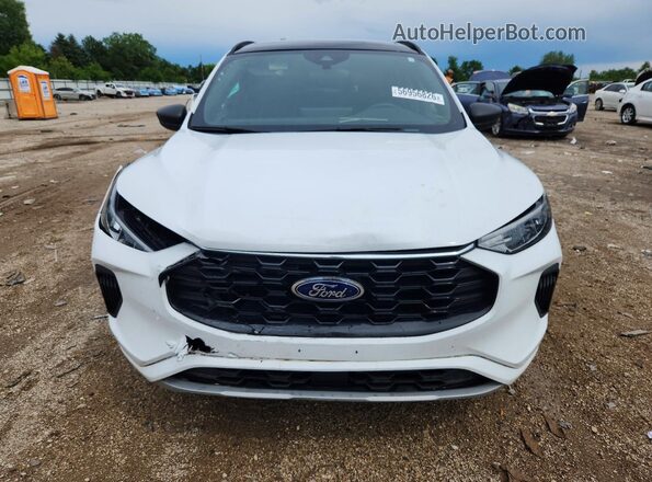 1FMCU9MN2PUA69556 2023 FORD ESCAPE White Front view