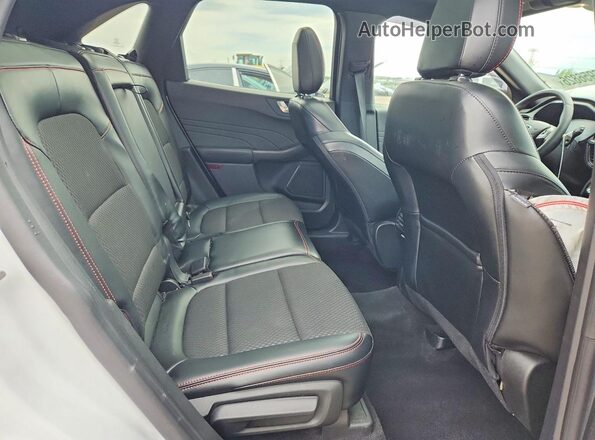 1FMCU9MN2PUA69556 2023 FORD ESCAPE White Rear seats view