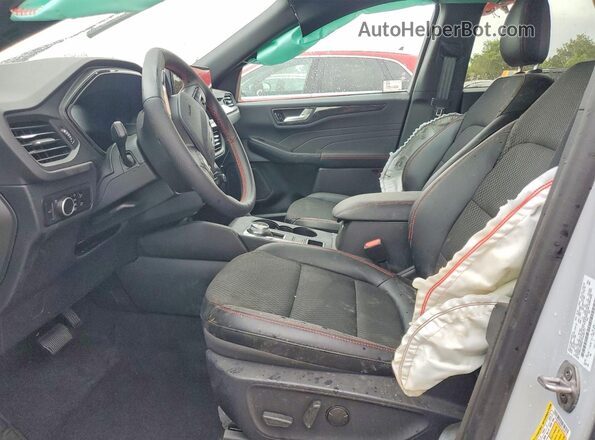1FMCU9MN2TUA40715 2026 FORD ESCAPE Silver Սալոնի դիմացի տեսք