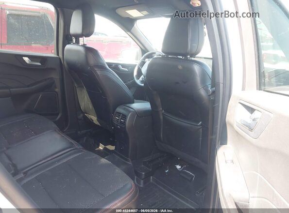 1FMCU9MN6PUA54980 2023 FORD ESCAPE Белый 