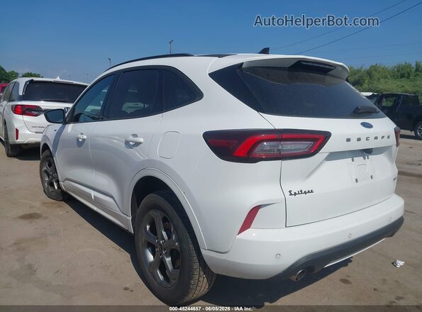 1FMCU9MN6PUA54980 2023 FORD ESCAPE Белый 