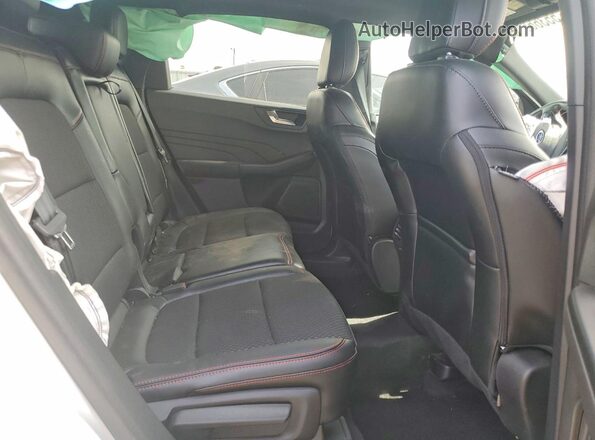 1FMCU9MN6PUB37034 2023 FORD ESCAPE Белый Вид задней части салона