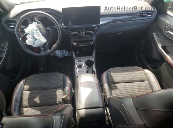 1FMCU9MN6PUB37034 2023 FORD ESCAPE Белый Вид панели приборов