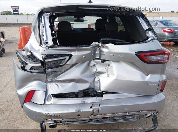 1FMCU9MN8RUB37622 2024 FORD ESCAPE Silver Widok z przodu