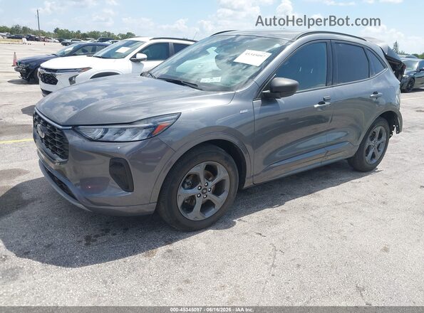 1FMCU9MNXRUA13593 2024 FORD ESCAPE Gray Vista tres cuartos delantera izquierda