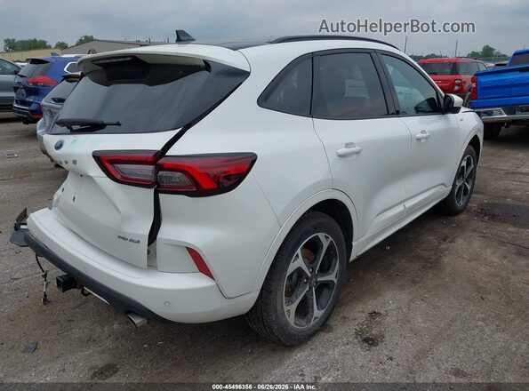 1FMCU9NA2PUB09923 2023 FORD ESCAPE Белый Задняя правая четверть